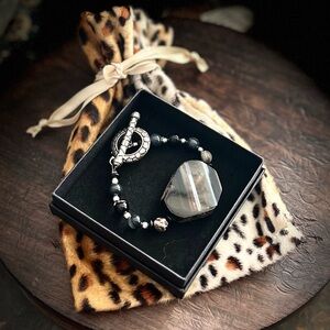 Elegant Black and Silver Bracelet